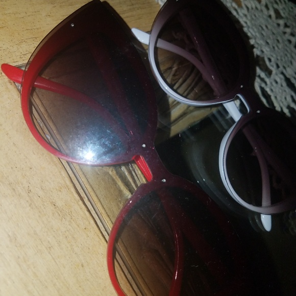 Cat Eye Shades - Picture 2 of 3